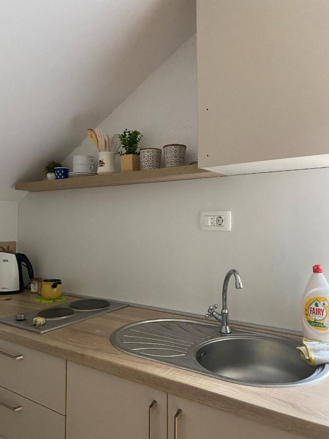 קוטור Mansarda Apartment מראה חיצוני תמונה